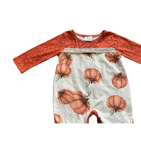 Babies 0-3 Months Long Sleeve Crew Neck Orange and Tan Pumpkin Ruffle Romper - Picture 4 of 14